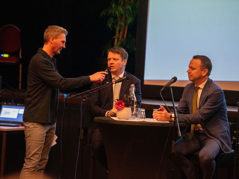 Scherp In Veiligheid Nationaal Carbid Congres Gemeente Noard East