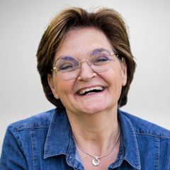 Jeanette Van Rookhuizen