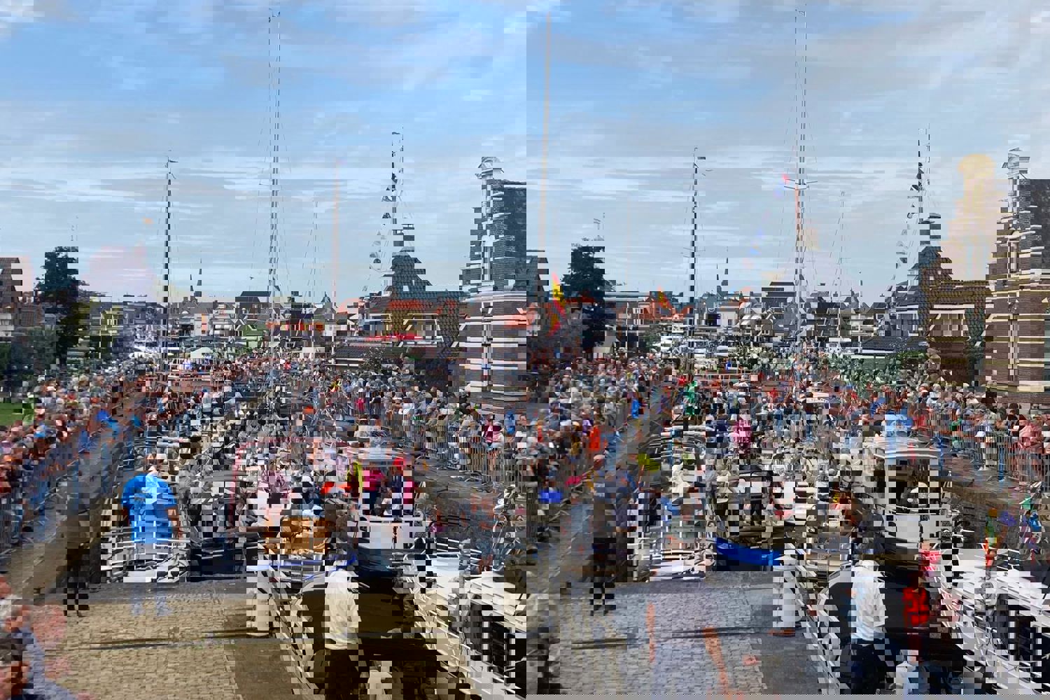 Scherp In Veiligheid Tijdens SKS Feest In Langweer